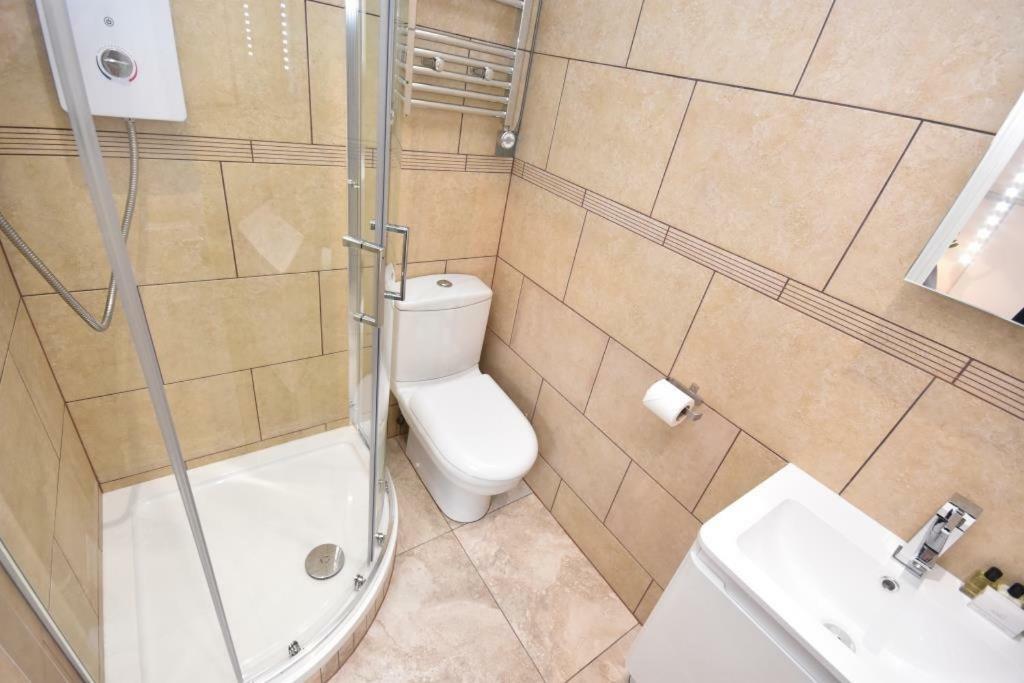Apt 3, Opera House Ensuite 4Th Floor By Indigo Flats Londyn Zewnętrze zdjęcie